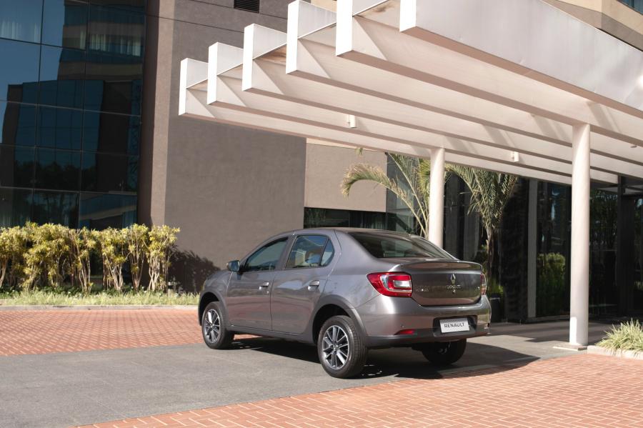  Renault Logan 2019 года  (LA) (фото 5 из 37)